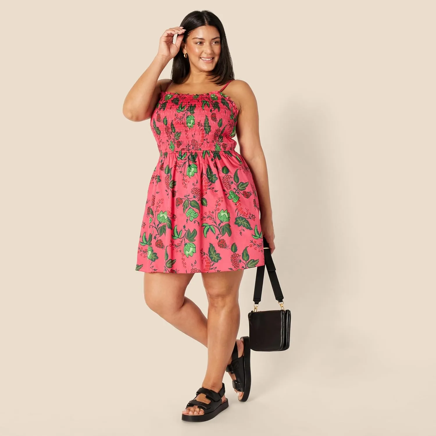 Amazon Essentials Women's Regular-Fit Cotton Sateen Smocked Bodice Short Dress