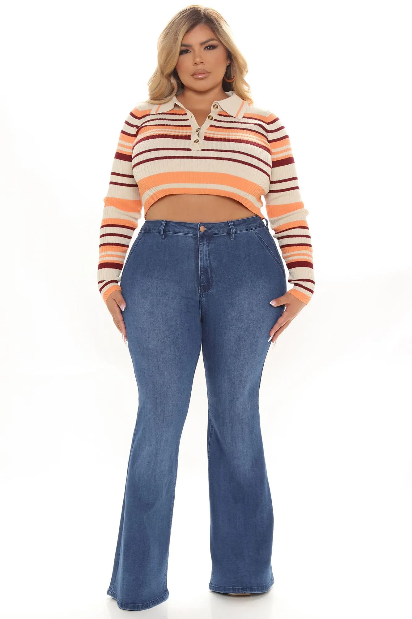 Aspen Curvy Stretch Flare Jeans - Medium Blue Wash