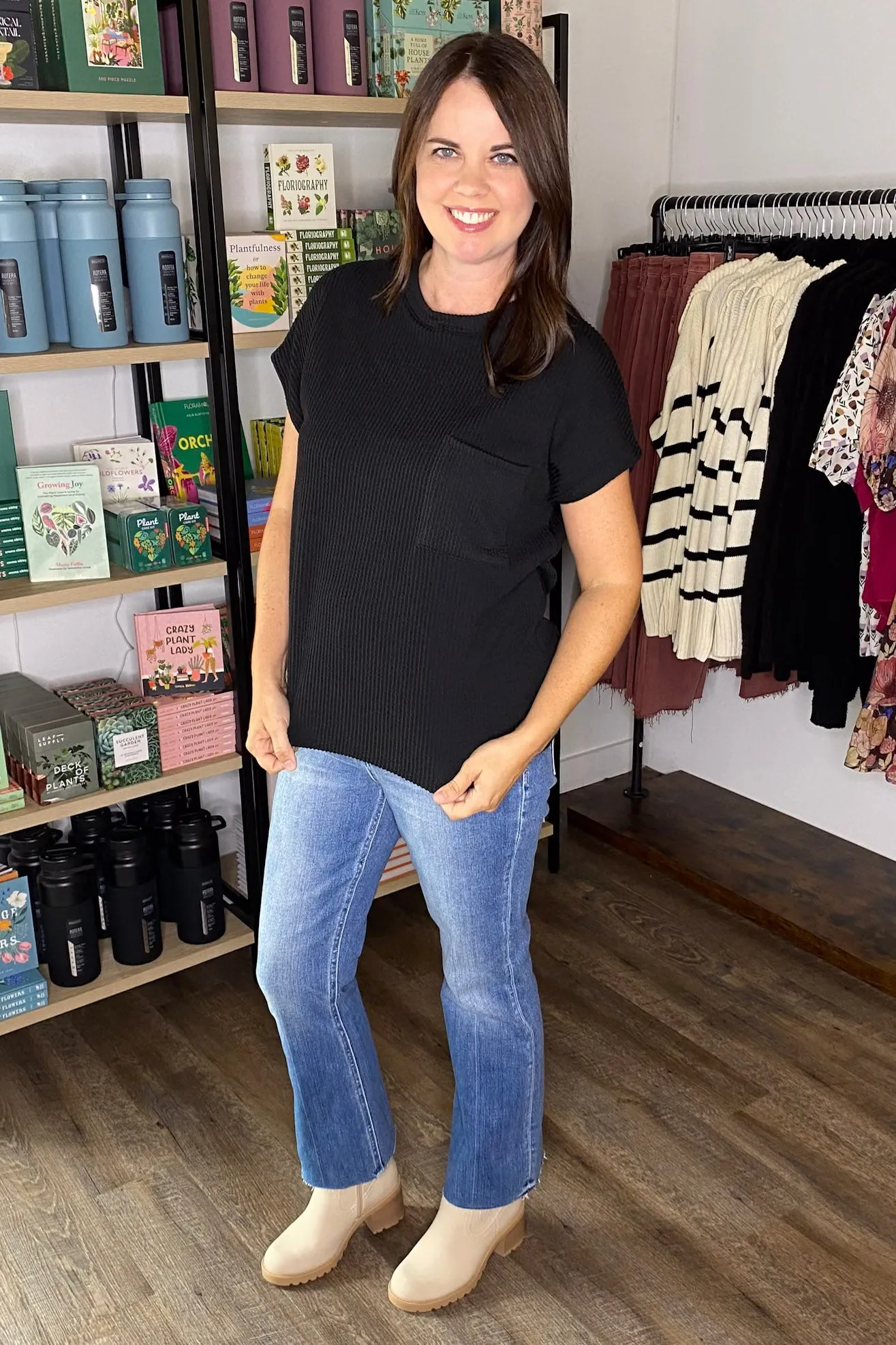 Black Ribbed Pocket Top