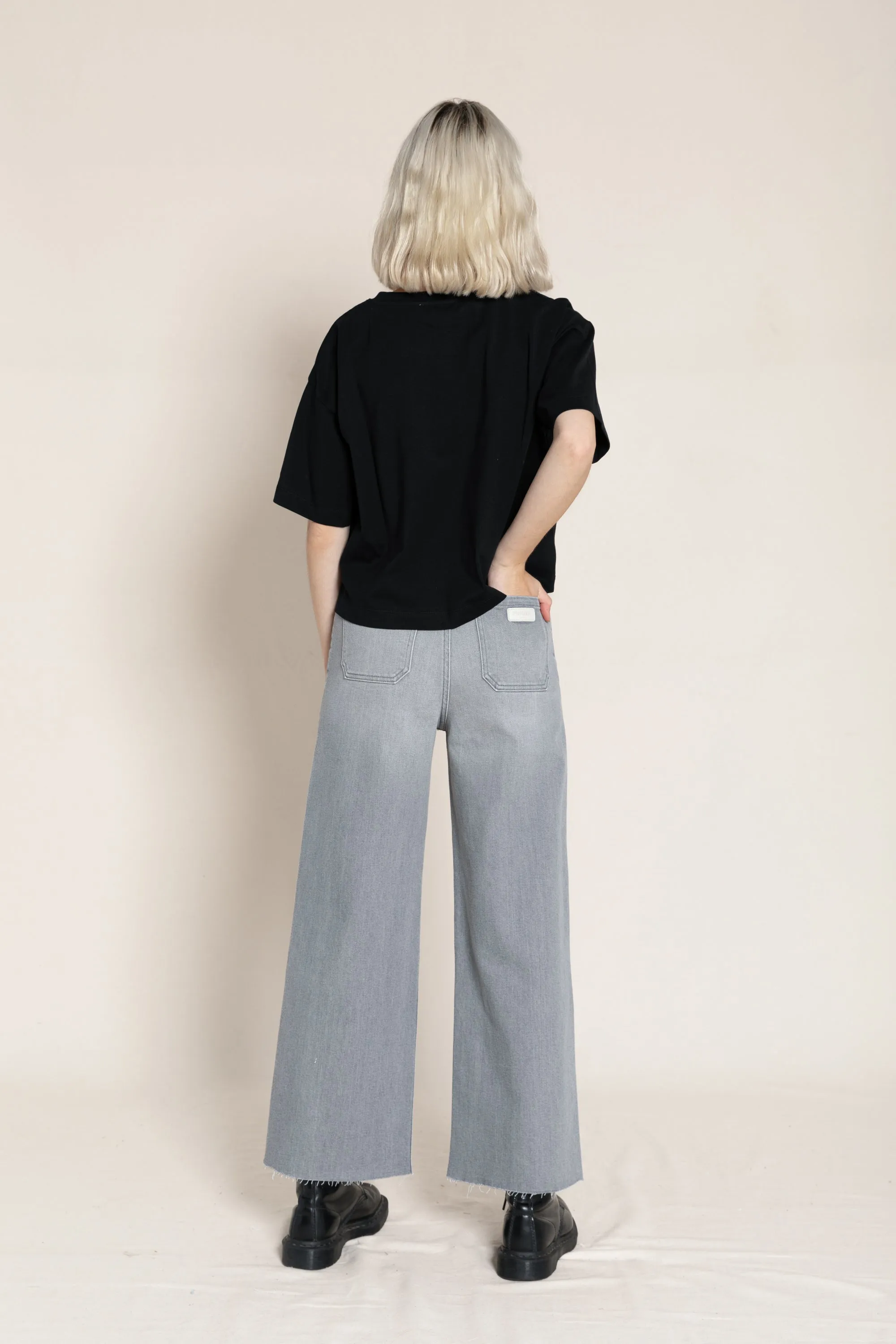 CHARLIE Bleached Grey - Loose Fit Cropped Jeans