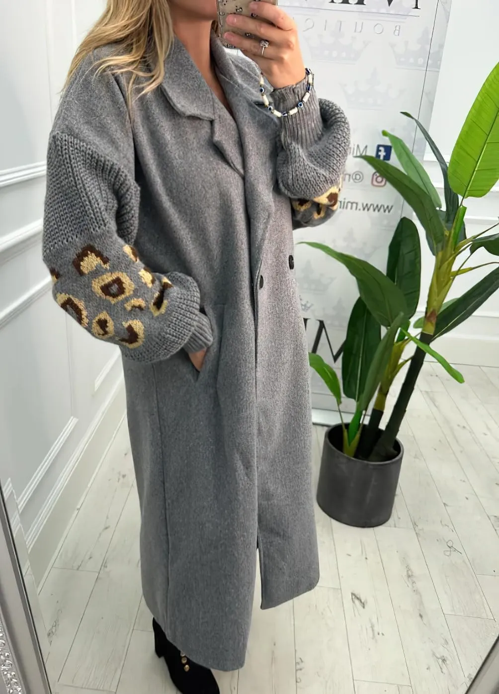 chouyatou Women's Leopard Print Knit Sleeve Wool Trench Coat Notched Lapel Double Breasted Long Pea Coat