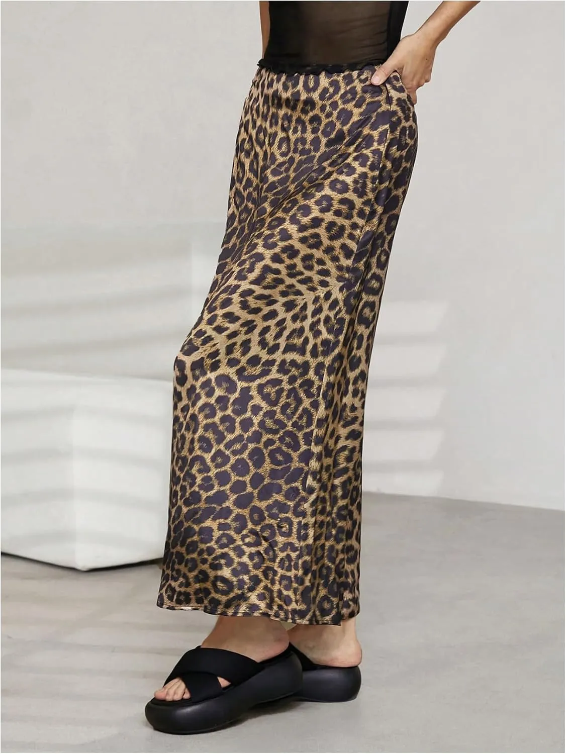 GORGLITTER Women's Y2k Cheetah Leopard Print Skirt High Waist Flared Long Skirts