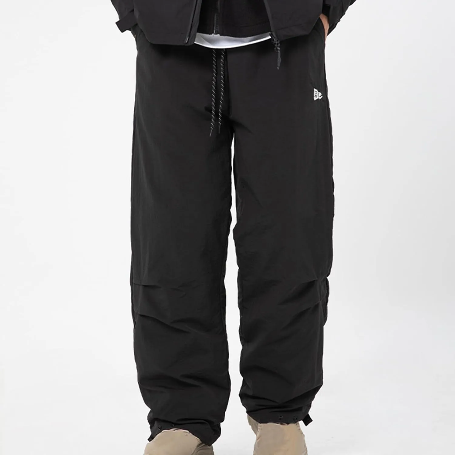 hlysgo Men Waterproof Pants Casual Loose Fit Fleece Lined Wide Leg Pants Drawstring Waist Outdoor Hiking Pants with Pockets
