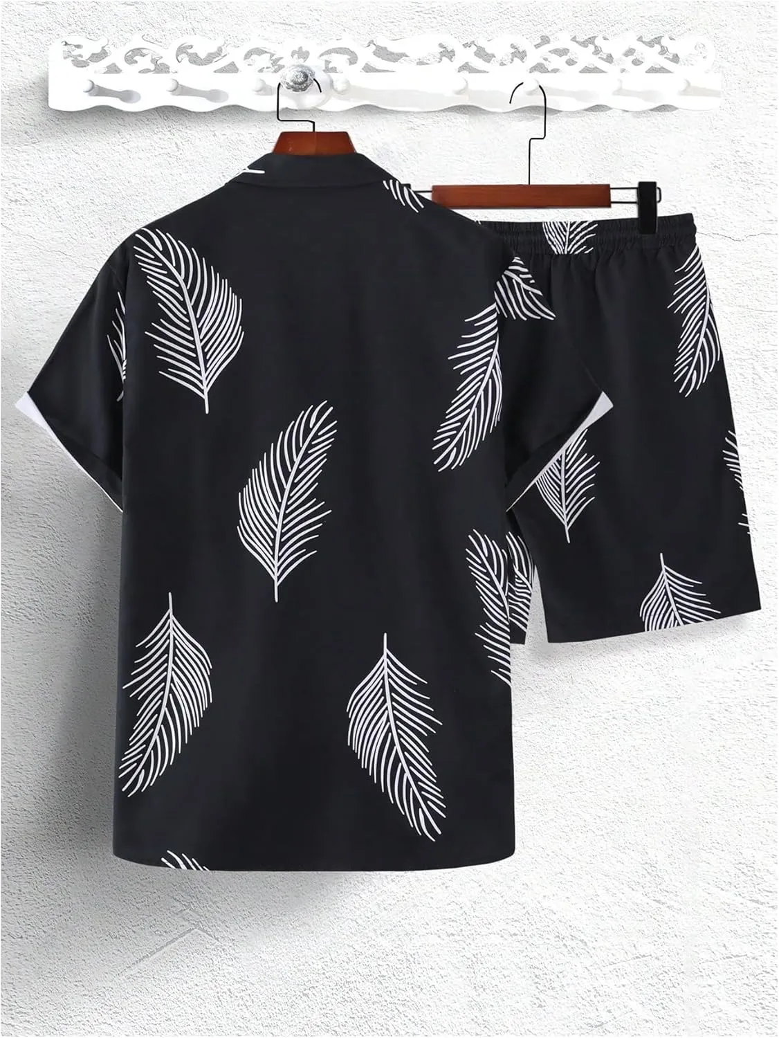 SOLY HUX Men's 2 Piece Outfits Tropical Print Short Sleeve Button Down Hawaiian Shirt and Shorts Set