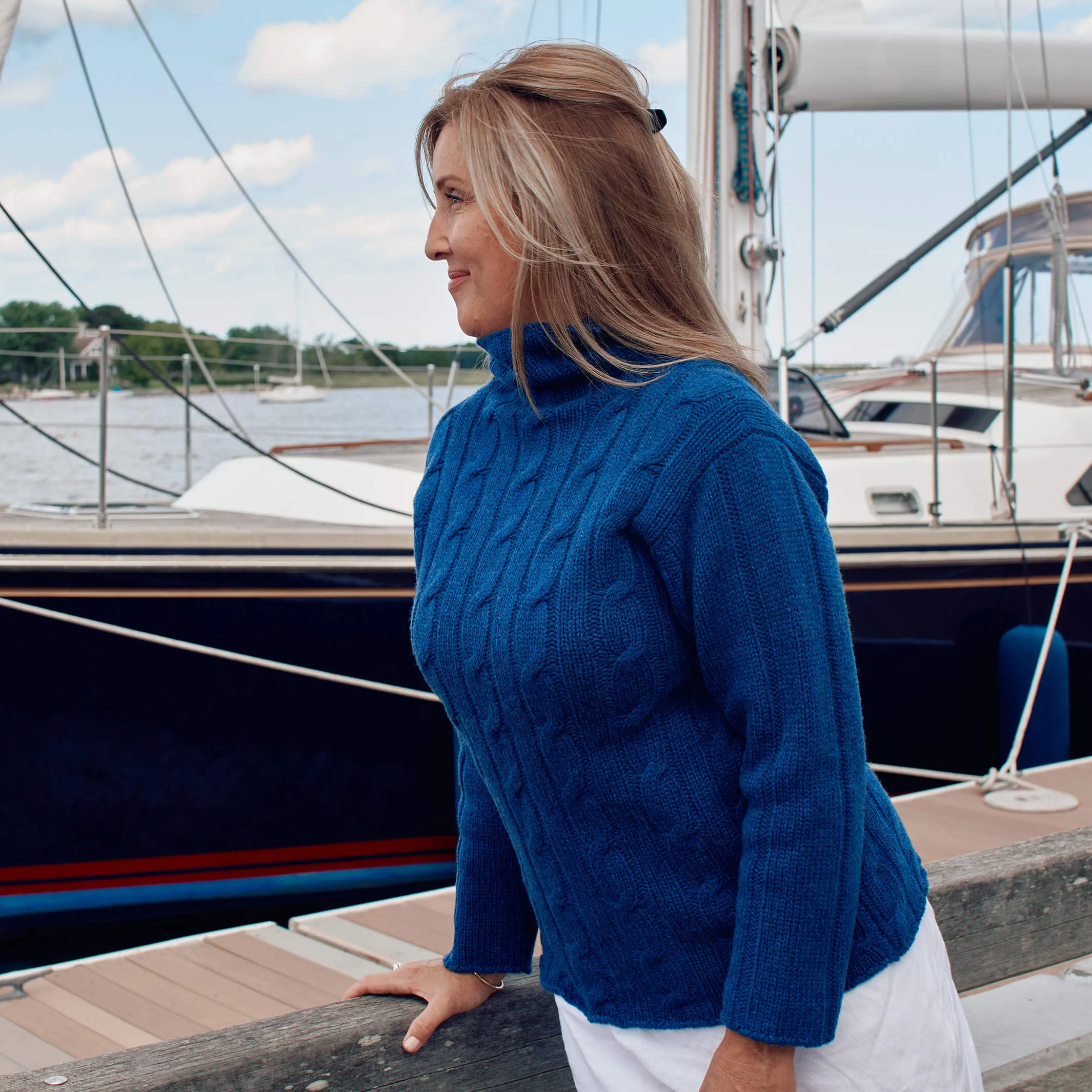 The Laiose 6-Ply Cashmere Funnel Sweater