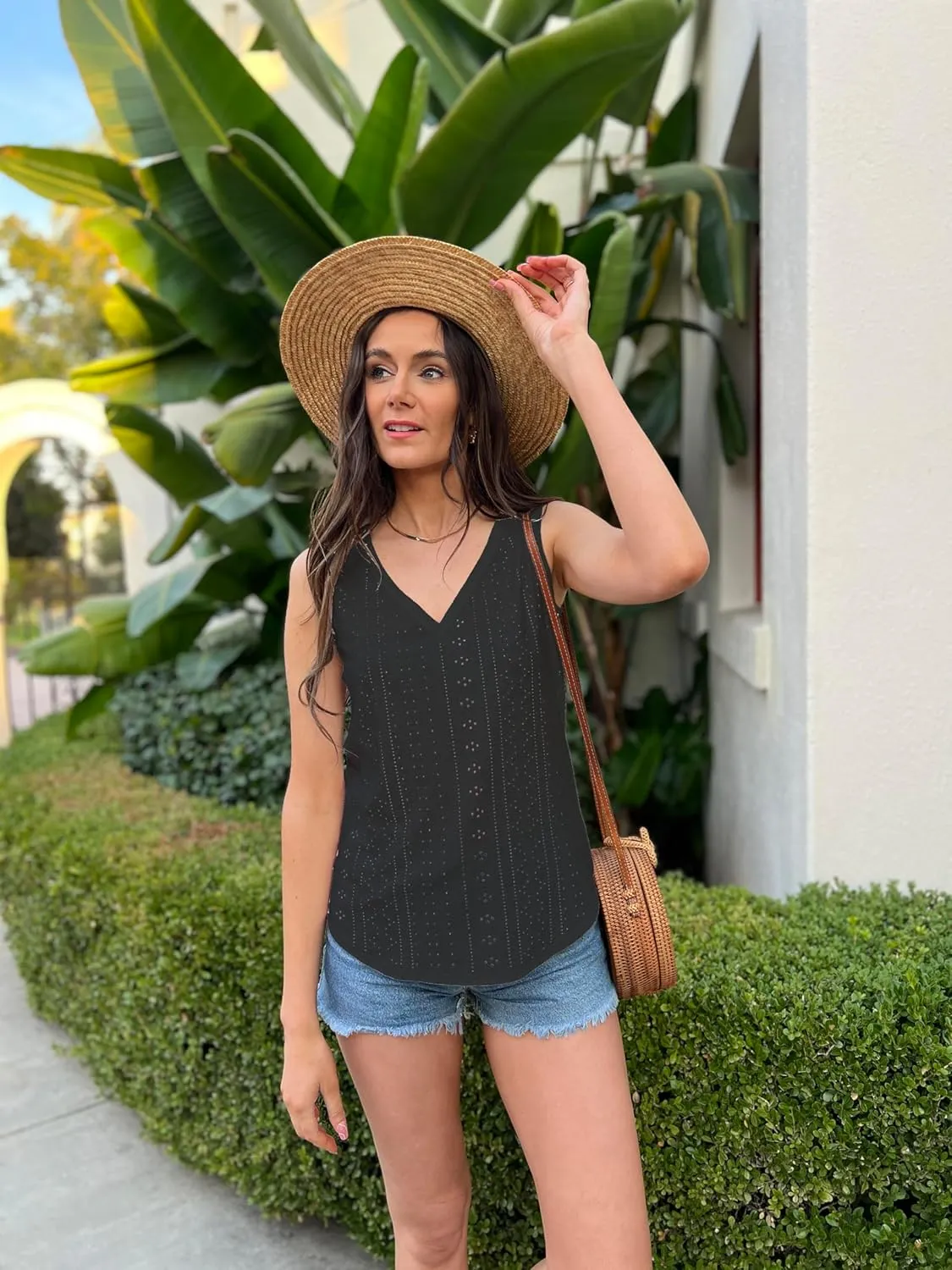 Womens Fashion Tank Tops Solid Color Hollow Tops Summer Casual Loose Flowy Shirt Tanks Vest Vacation Sleeveless Shirts